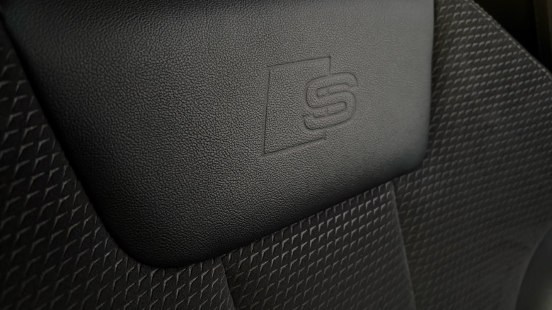 Audi A4 2.0T FSI S Line 4dr S Tronic Petrol Saloon